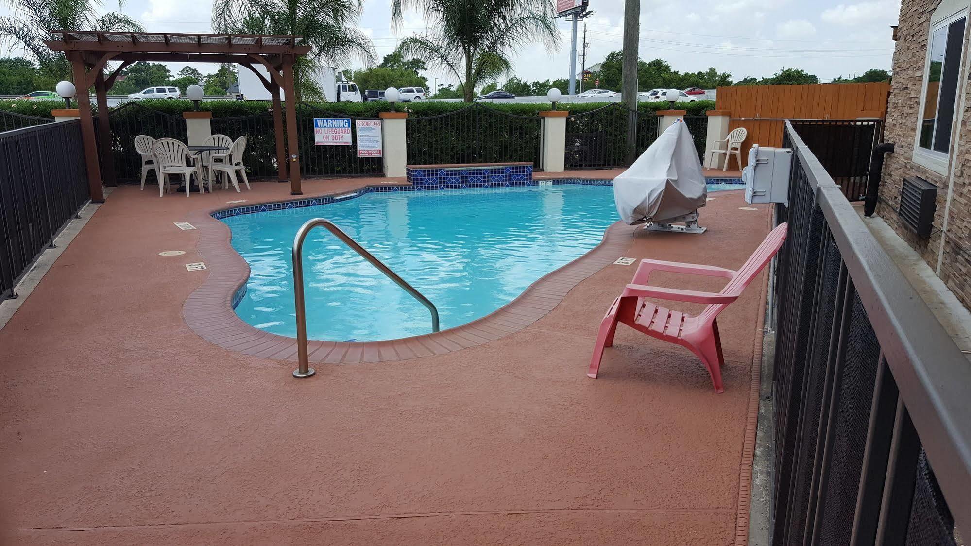 Super 8 By Wyndham Houston/Willowbrook Hwy 249 Luaran gambar